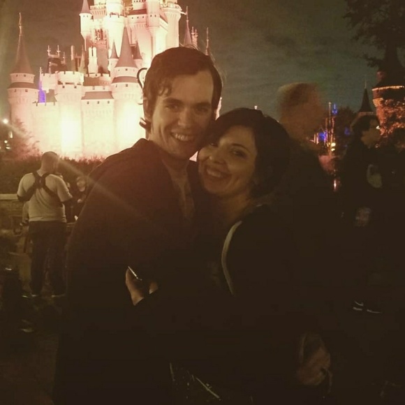 Meet your Posher, Kayleigh - Picture 3 of 3